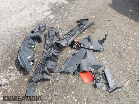 ✅ 2017 Dodge Charger R/T • VIN: 2C3CDXCTXHH517690 • Lot: 42694249. Listed on IAAI with 95,358 mi. Free auction sales archive from the USA and detailed vehicle history report at DreamBid. Image 12.