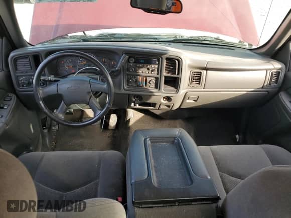 ✅ 2005 Chevrolet Silverado 1500 LS • VIN: 2GCEC19V351284558 • Lot: 70009574. Wystawiony na Copart z przebiegiem 114 355 mil mil. Skorzystaj z bezpłatnego archiwum sprzedaży aukcyjnych z USA i zobacz szczegółowy raport historii pojazdu na DreamBid. Zdjęcie 8.