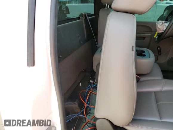 ✅ 2012 Chevrolet Silverado 1500 Work Truck • VIN: 1GCNCPE02CZ117142 • Lot: 55623425. Listed on Copart with 66,180 mi. Free auction sales archive from the USA and detailed vehicle history report at DreamBid. Image 10.