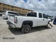 ✅ 2003 Chevrolet Silverado 2500HD LS • VIN: 1GCHC29U43Z174231 • Лот: 61579445. Опубликован ранее на Copart с пробегом Не указан. Бесплатный доступ к архиву аукционных продаж из США и подробный отчёт об истории автомобиля на DreamBid. Изображение 3.