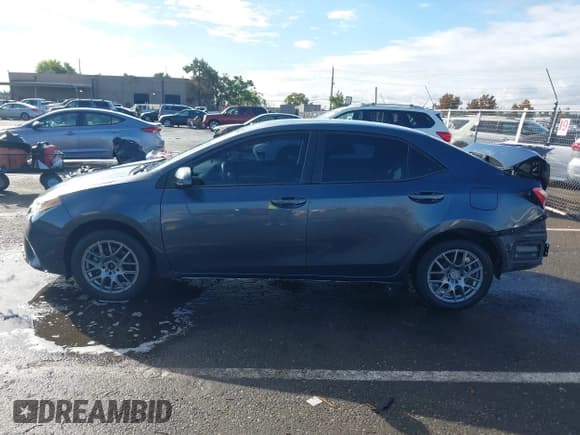 ✅ 2016 Toyota Corolla L • VIN: 5YFBURHE4GP528092 • Lot: 43462902. Listed on IAAI with 141,038 mi. Free auction sales archive from the USA and detailed vehicle history report at DreamBid. Image 14.