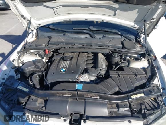 ✅ 2008 BMW 3 Series 328i • VIN: WBAWV13518P120883 • Lot: 41666097. Listed on IAAI with 136,797 mi. Free auction sales archive from the USA and detailed vehicle history report at DreamBid. Image 10.