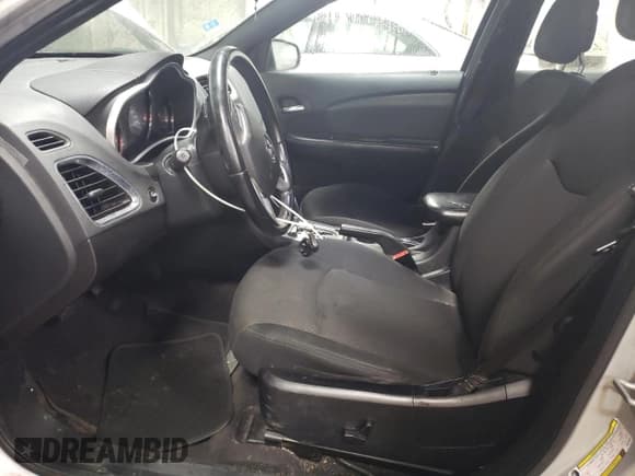 ✅ 2011 Dodge Avenger Mainstreet • VIN: 1B3BD1FB1BN556336 • Лот: 86202154. Опубликован ранее на Copart с пробегом 134 402 миль. Бесплатный доступ к архиву аукционных продаж из США и подробный отчёт об истории автомобиля на DreamBid. Изображение 7.