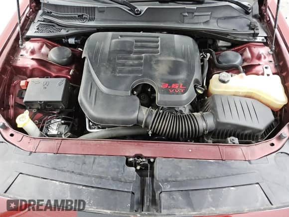 2021 Dodge Challenger SXT z VIN 2C3CDZAG8MH533348, wystawiony jako Copart lot #85729935 z przebiegiem 50 922 mil mil oraz Czysty tytuł • Clean title. Historia ofert i sprzedaży dostępna na DreamBid. Obrazek 11.