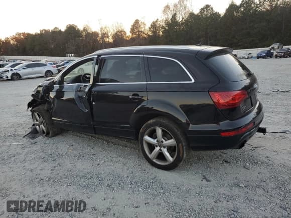 ✅ 2015 Audi Q7 S line Prestige • VIN: WA1DGAFE2FD002964 • Lot: 92410875. Wystawiony na Copart z przebiegiem 191 927 mil. Bezpłatny archiwum sprzedaży aukcyjnych z USA i szczegółowy raport historii pojazdu na DreamBid. Zdjęcie 2.