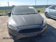 ✅ 2016 Ford Focus SE • VIN: 1FADP3F23GL404593 • Lot: 43803058. Wystawiony na IAAI z przebiegiem 97 707 mil. Bezpłatny archiwum sprzedaży aukcyjnych z USA i szczegółowy raport historii pojazdu na DreamBid. Zdjęcie 6.