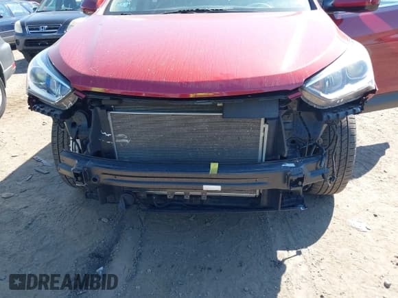 ✅ 2018 Hyundai Santa Fe SE • VIN: KM8SMDHF3JU279415 • Лот: 43138425. Опубликован ранее на IAAI с пробегом 45 835 миль. Бесплатный доступ к архиву аукционных продаж из США и подробный отчёт об истории автомобиля на DreamBid. Изображение 6.