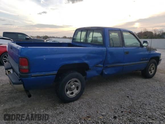 1996 Dodge 1500 с VIN 1B7HC13Y5TJ128489, выставлен на аукционе Copart как лот 79220364 с пробегом 241 274 миль миль и Чистый • Clean title. История ставок и продаж доступна на DreamBid. Изображение 3.