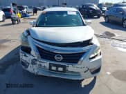 ✅ 2015 Nissan Altima SV • VIN: 1N4AL3AP5FC579704 • Lot: 43518349. Wystawiony na IAAI z przebiegiem 157 687 mil. Bezpłatny archiwum sprzedaży aukcyjnych z USA i szczegółowy raport historii pojazdu na DreamBid. Zdjęcie 12.