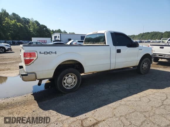 ✅ 2012 Ford F-150 XL • VIN: 1FTPF1EFXCKD38109 • Lot: 71618565. Listed on Copart with 225,068 mi. Free auction sales archive from the USA and detailed vehicle history report at DreamBid. Image 3.