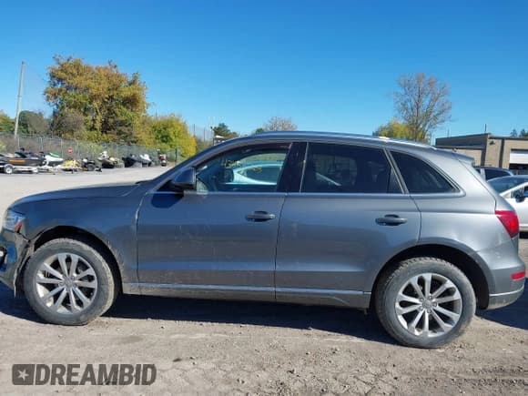 ✅ 2017 Audi Q5 Premium • VIN: WA1C2AFP3HA045614 • Лот: 43453703. Опубликован ранее на IAAI с пробегом 101 809 миль. Бесплатный доступ к архиву аукционных продаж из США и подробный отчёт об истории автомобиля на DreamBid. Изображение 14.