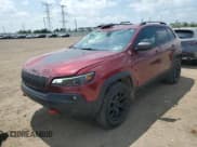 ✅ 2019 Jeep Cherokee Trailhawk Elite • VIN: 1C4PJMBX1KD249853 • Lot: 66100975. Wystawiony na Copart z przebiegiem 53 473 mil. Bezpłatny archiwum sprzedaży aukcyjnych z USA i szczegółowy raport historii pojazdu na DreamBid. Zdjęcie 1.