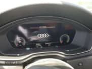 ✅ 2023 Audi A5 Cabriolet S line Prestige • VIN: WAU5AGF56PN005938 • Lot: 58362064. Wystawiony na Copart z przebiegiem 4 569 mil. Bezpłatny archiwum sprzedaży aukcyjnych z USA i szczegółowy raport historii pojazdu na DreamBid. Zdjęcie 9.