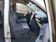 ✅ 2006 Chrysler Town & Country Touring • VIN: 2A4GP54L36R806029 • Lot: 43788386. Wystawiony na IAAI z przebiegiem 178 350 mil. Bezpłatny archiwum sprzedaży aukcyjnych z USA i szczegółowy raport historii pojazdu na DreamBid. Zdjęcie 5.