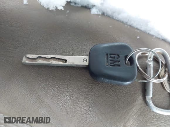 ✅ 2016 Chevrolet Express Cargo • VIN: 1GCWGBFF3G1169236 • Lot: 41176424. Listed on IAAI with Not provided. Free auction sales archive from the USA and detailed vehicle history report at DreamBid. Image 11.