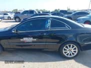 ✅ 2007 Mercedes-Benz CLK 350 • VIN: WDBTJ56H37F213888 • Lot: 42566362. Wystawiony na IAAI z przebiegiem 254 198 mil. Bezpłatny archiwum sprzedaży aukcyjnych z USA i szczegółowy raport historii pojazdu na DreamBid. Zdjęcie 6.