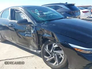 ✅ 2025 Hyundai Elantra SEL Convenience • VIN: KMHLS4DGXSU935782 • Лот: 43507597. Опубликован ранее на IAAI с пробегом 19 234 миль. Бесплатный доступ к архиву аукционных продаж из США и подробный отчёт об истории автомобиля на DreamBid. Изображение 6.