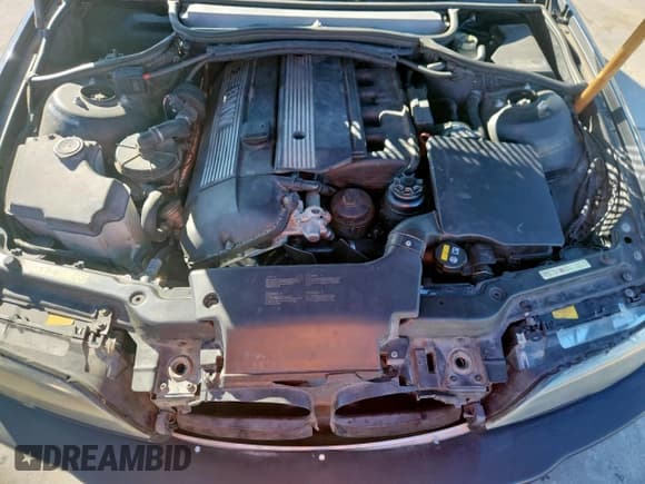 ✅ 2005 BMW 3 Series 330Ci • VIN: WBABD53465PL16037 • Lot: 90117135. Wystawiony na Copart z przebiegiem 189 594 mil. Bezpłatny archiwum sprzedaży aukcyjnych z USA i szczegółowy raport historii pojazdu na DreamBid. Zdjęcie 11.