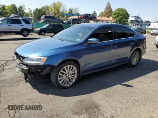 ✅ 2016 Volkswagen Jetta SEL • VIN: 3VWL07AJ5GM204746 • Lot: 71191755. Listed on Copart with 73,519 mi. Free auction sales archive from the USA and detailed vehicle history report at DreamBid. Image 1.
