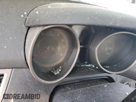 ✅ 2013 Hyundai Elantra Limited • VIN: KMHDH4AE2DU859760 • Лот: 84794155. Опубликован ранее на Copart с пробегом Не указан. Бесплатный доступ к архиву аукционных продаж из США и подробный отчёт об истории автомобиля на DreamBid. Изображение 9.