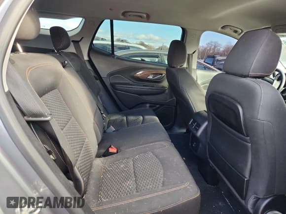 ✅ 2018 GMC Terrain SLE • VIN: 3GKALTEX3JL135341 • Lot: 91616735. Wystawiony na Copart z przebiegiem 102 281 mil. Bezpłatny archiwum sprzedaży aukcyjnych z USA i szczegółowy raport historii pojazdu na DreamBid. Zdjęcie 11.