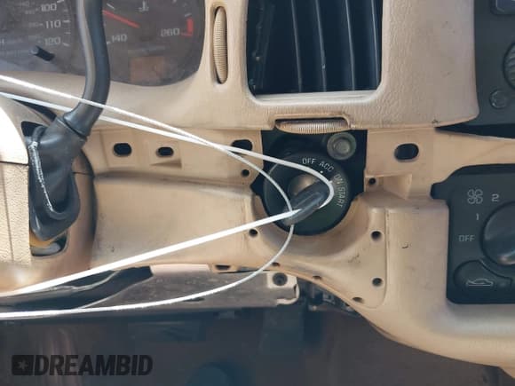 ✅ 2000 Chevrolet Impala • VIN: 2G1WF52E7Y9276085 • Lot: 42321302. Wystawiony na IAAI z przebiegiem Nie podano. Bezpłatny archiwum sprzedaży aukcyjnych z USA i szczegółowy raport historii pojazdu na DreamBid. Zdjęcie 11.