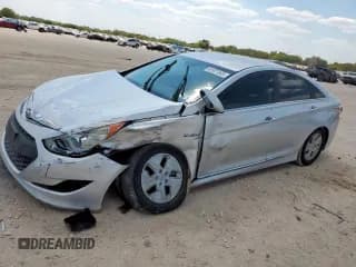 ✅ 2011 Hyundai Sonata Hybrid • VIN: KMHEC4A40BA003897 • Лот: 81931865. Опубликован ранее на Copart с пробегом Не указан. Бесплатный доступ к архиву аукционных продаж из США и подробный отчёт об истории автомобиля на DreamBid. Изображение 1.
