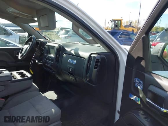 ✅ 2017 Chevrolet Silverado 1500 LS • VIN: 1GCRCNEH7HZ298435 • Lot: 43493254. Listed on IAAI with 139,071 mi. Free auction sales archive from the USA and detailed vehicle history report at DreamBid. Image 5.
