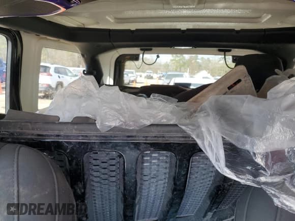 ✅ 2021 Jeep Wrangler Unlimited Sport S • VIN: 1C4HJXDN7MW592904 • Lot: 42833775. Listed on Copart with Not provided. Free auction sales archive from the USA and detailed vehicle history report at DreamBid. Image 10.