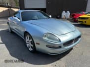 ✅ 2004 Maserati Coupe • VIN: ZAMBC38A240012148 • Lot: 55220585. Wystawiony na Copart z przebiegiem 87 977 mil. Bezpłatny archiwum sprzedaży aukcyjnych z USA i szczegółowy raport historii pojazdu na DreamBid. Zdjęcie 1.