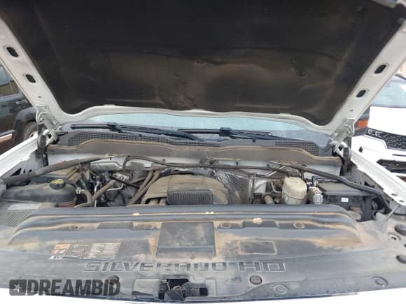 ✅ 2017 Chevrolet Silverado 2500HD Work Truck • VIN: 1GB1KUEGXHF219881 • Лот: 41936291. Опубликован ранее на IAAI с пробегом 186 761 миль. Бесплатный доступ к архиву аукционных продаж из США и подробный отчёт об истории автомобиля на DreamBid. Изображение 10.