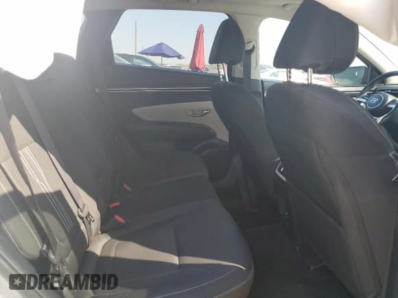 ✅ 2022 Hyundai Tucson SEL • VIN: 5NMJF3AE3NH128660 • Lot: 75294914. Wystawiony na Copart z przebiegiem 173 392 mil. Bezpłatny archiwum sprzedaży aukcyjnych z USA i szczegółowy raport historii pojazdu na DreamBid. Zdjęcie 11.