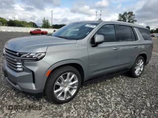 2024 Chevrolet Tahoe High Country с VIN 1GNSKTKT8RR342467, выставлен на аукционе Copart как лот 61400755 с пробегом 19 385 миль миль и Списание • Salvage title. История ставок и продаж доступна на DreamBid. Изображение 1.