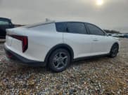 ✅ 2025 Kia K4 LXS • VIN: 3KPFT4DEXSE029630 • Lot: 92619485. Wystawiony na Copart z przebiegiem 26 855 mil. Bezpłatny archiwum sprzedaży aukcyjnych z USA i szczegółowy raport historii pojazdu na DreamBid. Zdjęcie 3.