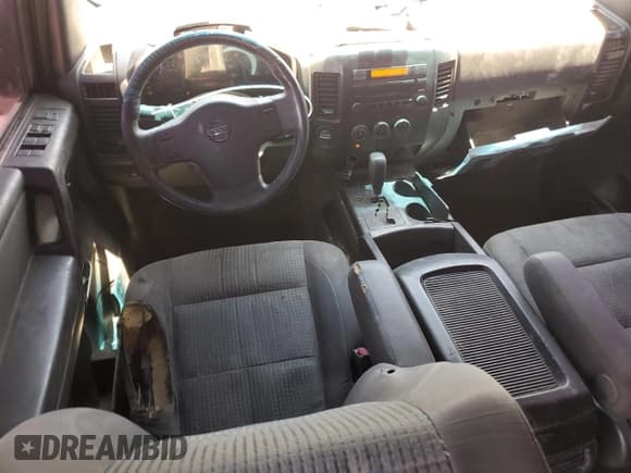 ✅ 2005 Nissan Titan SE • VIN: 1N6BA07B65N551747 • Lot: 59530865. Listed on Copart with 323,958 mi. Free auction sales archive from the USA and detailed vehicle history report at DreamBid. Image 8.