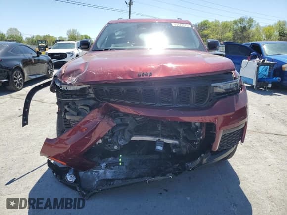 ✅ 2023 Jeep Grand Cherokee Altitude • VIN: 1C4RJKAG9P8736068 • Lot: 53423175. Listed on Copart with 25,461 mi. Free auction sales archive from the USA and detailed vehicle history report at DreamBid. Image 5.