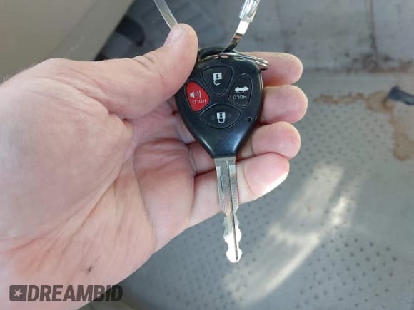 ✅ 2011 Toyota Camry LE • VIN: 4T1BF3EK3BU190340 • Lot: 41834193. Wystawiony na IAAI z przebiegiem 225 492 mil. Bezpłatny archiwum sprzedaży aukcyjnych z USA i szczegółowy raport historii pojazdu na DreamBid. Zdjęcie 11.