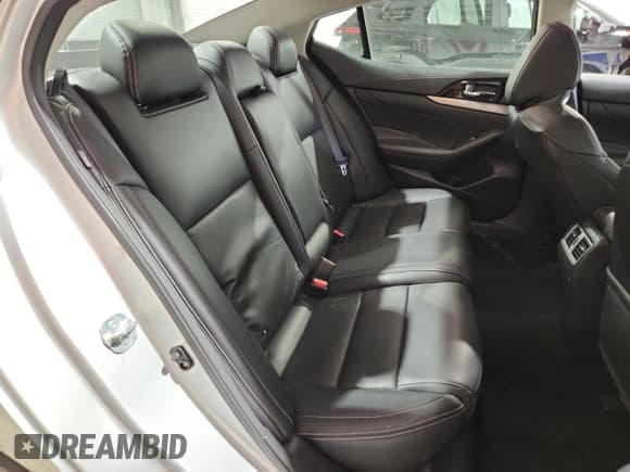 ✅ 2020 Nissan Maxima SV • VIN: 1N4AA6CV7LC367904 • Lot: 92673385. Listed on Copart with 57,229 mi. Free auction sales archive from the USA and detailed vehicle history report at DreamBid. Image 10.