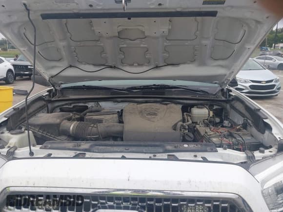 ✅ 2017 Toyota Tacoma TRD Off Road • VIN: 3TMCZ5AN2HM083787 • Лот: 43374113. Опубликован ранее на IAAI с пробегом 126 987 миль. Бесплатный доступ к архиву аукционных продаж из США и подробный отчёт об истории автомобиля на DreamBid. Изображение 10.