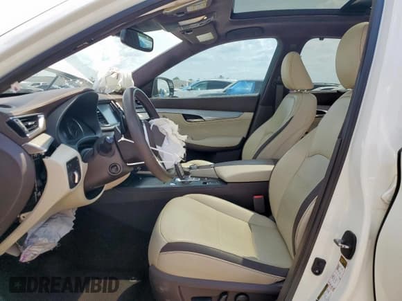 ✅ 2019 Infiniti QX50 Luxe • VIN: 3PCAJ5M1XKF120622 • Лот: 71161055. Опубликован ранее на Copart с пробегом 73 064 миль. Бесплатный доступ к архиву аукционных продаж из США и подробный отчёт об истории автомобиля на DreamBid. Изображение 7.