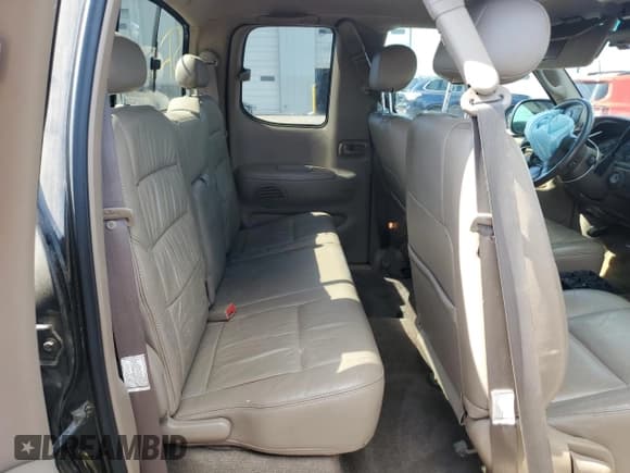 ✅ 2002 Toyota Tundra Limited • VIN: 5TBRT38182S324660 • Lot: 61033445. Listed on Copart with 245,400 mi. Free auction sales archive from the USA and detailed vehicle history report at DreamBid. Image 10.