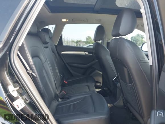 ✅ 2014 Audi Q5 Premium Plus • VIN: WA1CMAFP7EA107084 • Лот: 42783870. Опубликован ранее на IAAI с пробегом 231 952 миль. Бесплатный доступ к архиву аукционных продаж из США и подробный отчёт об истории автомобиля на DreamBid. Изображение 8.