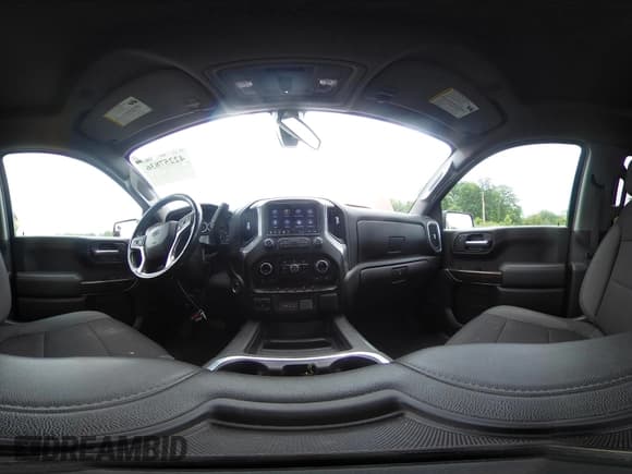 ✅ 2021 Chevrolet Silverado 1500 RST • VIN: 3GCUYEEDXMG230939 • Lot: 42257836. Wystawiony na IAAI z przebiegiem 122 201 mil. Bezpłatny archiwum sprzedaży aukcyjnych z USA i szczegółowy raport historii pojazdu na DreamBid. Zdjęcie 19.