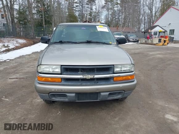 ✅ 2002 Chevrolet S-10 Fleet • VIN: 1GCCS195128132393 • Лот: 41861016. Опубликован ранее на IAAI с пробегом 128 541 миль. Бесплатный доступ к архиву аукционных продаж из США и подробный отчёт об истории автомобиля на DreamBid. Изображение 13.