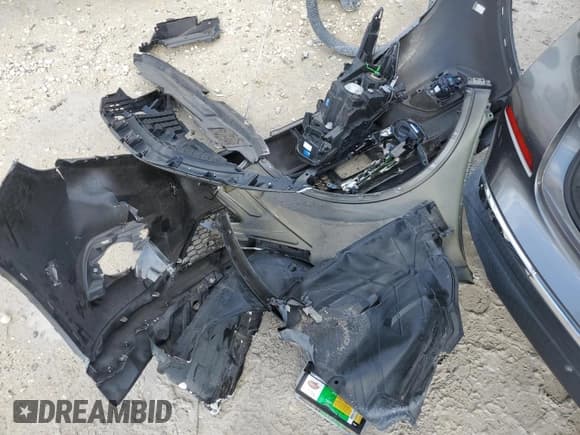 ✅ 2018 Nissan Murano Platinum • VIN: 5N1AZ2MG1JN105210 • Лот: 86143635. Опубликован ранее на Copart с пробегом 55 828 миль. Бесплатный доступ к архиву аукционных продаж из США и подробный отчёт об истории автомобиля на DreamBid. Изображение 12.