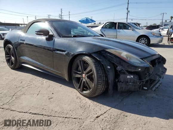 ✅ 2015 Jaguar F-Type S • VIN: SAJWA6GL6FMK13788 • Lot: 82656815. Wystawiony na Copart z przebiegiem 59 155 mil. Bezpłatny archiwum sprzedaży aukcyjnych z USA i szczegółowy raport historii pojazdu na DreamBid. Zdjęcie 4.