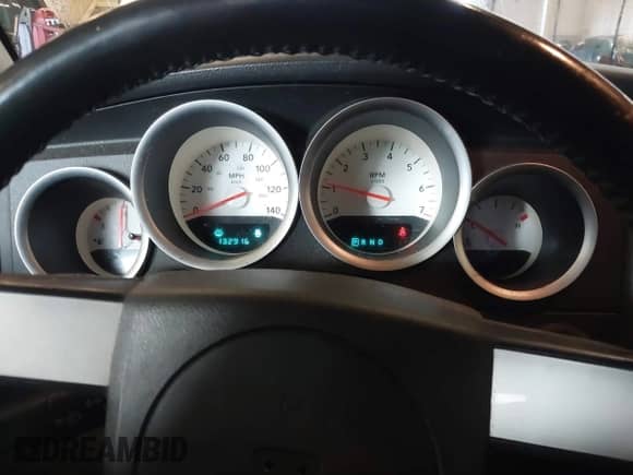 2006 Dodge Magnum SXT with VIN 2D4GZ47V56H344931, listed as a IAAI auction lot 41301668 with 132,916 mi miles and . Bid and sale history available at DreamBid. Image 7.