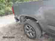 2018 Chevrolet Colorado 4WD Z71 с VIN 1GCHTDEN7J1273308, выставлен на аукционе IAAI как лот 42234416 с пробегом 267 264 миль миль и . История ставок и продаж доступна на DreamBid. Изображение 6.