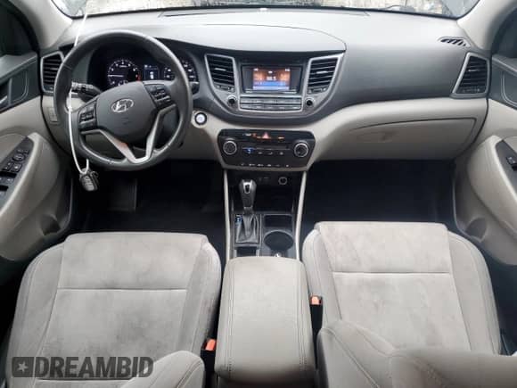 2017 Hyundai Tucson Sport с VIN KM8J33A21HU297664, выставлен на аукционе Copart как лот 90446425 с пробегом 133 125 миль миль и Чистый • Clean title. История ставок и продаж доступна на DreamBid. Изображение 8.