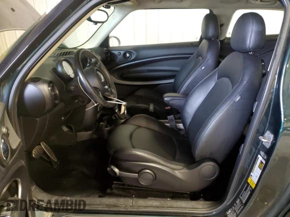 ✅ 2014 MINI Paceman S • VIN: WMWSS7C50EWN72108 • Lot: 42984405. Listed on Copart with 118,309 mi. Free auction sales archive from the USA and detailed vehicle history report at DreamBid. Image 7.